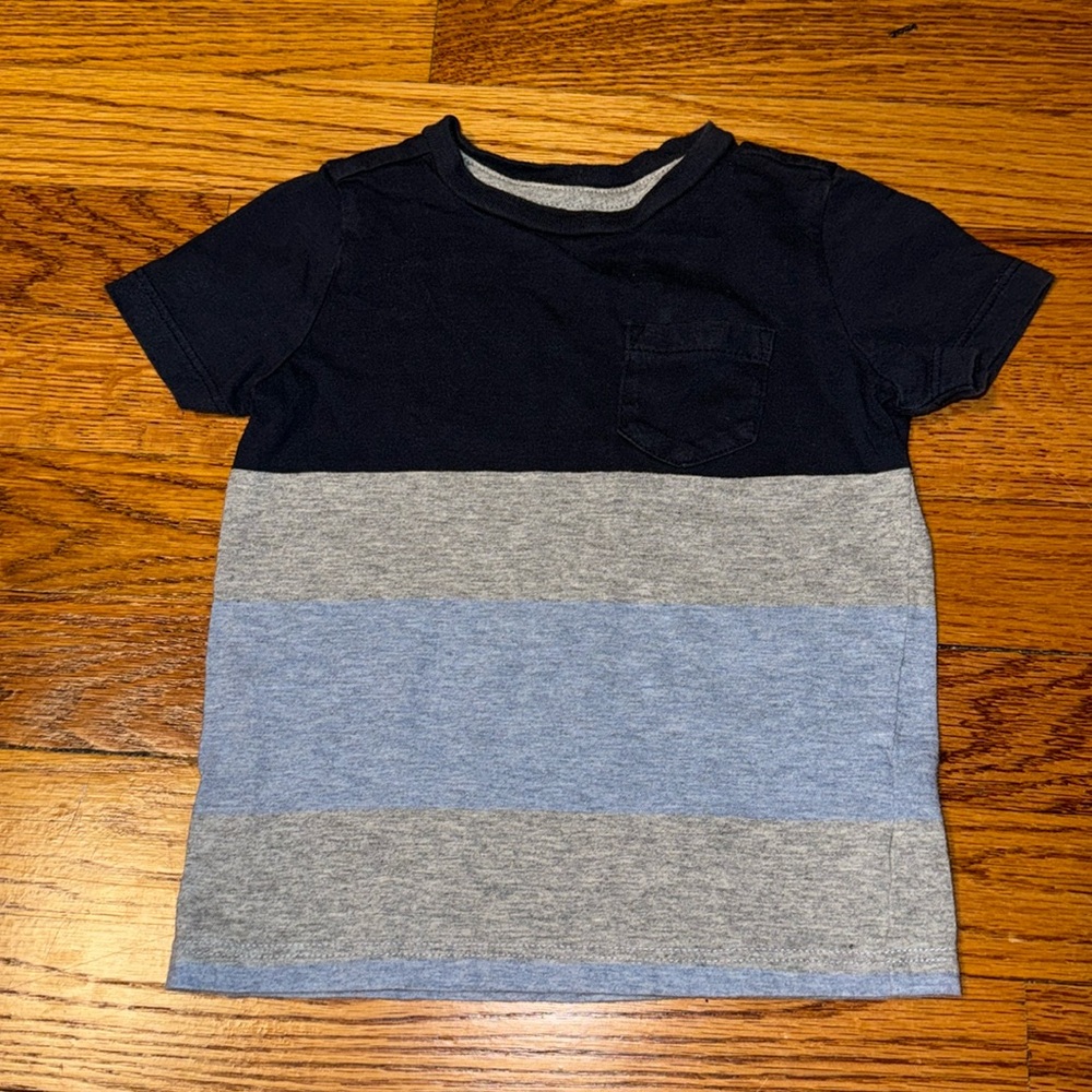 Vince boys short sleeve t-shirt size 2